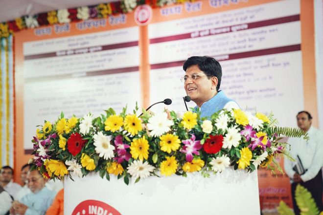 piyush goyal, Albert Einstein, Isaac Newton, gravity, indian economy, india gdp growth, india gdp, indian economy growth, 5 trillion economy piyush goyal, Albert Einstein, Isaac Newton, gravity, indian economy, india gdp growth, india gdp, indian economy growth, 5 trillion economy