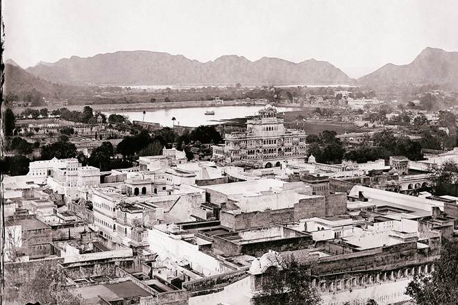 the selfie king, Maharaja Sawai Ram Singh II, Raja Deen Dayal, Maharaja Sawai Ram Singh II photos, Jawahar Kala Kendra, City Palace, jaipur, photographer king 