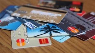 Credit Card outstanding balance, credit card bill, Credit Card interest rate, credit card outstanding, CIBIL score, Credit Card Takeover Loan, credit profile, rolling over of outstanding amount, Fintech companies,