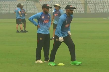 Bangladesh cricket team practices at the Arun Jaitley Stadium, ahead of the 1st T20i against India on November 3 (ANI) Bangladesh cricket team practices at the Arun Jaitley Stadium, ahead of the 1st T20i against India on November 3 (ANI)