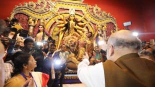 Union home minister and the BJP national president Amit Shah, who was here on Tuesday to address a seminar on NRC, also inaugurated a puja pandal in Salt Lake, on the eastern fringes of the city. (Twitter image)
