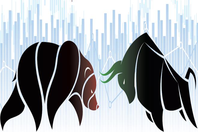 In the June quarter, net profits for a sample of 2,179 companies (excluding banks and financials) fell 12% y-o-y; excluding Reliance Industries and TCS, they were down 15% y-o-y.
