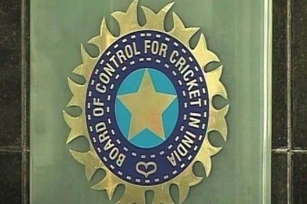 It asked the BCCI to pay Rs 10 lakh per month as remuneration to the CoA for 2017 and the committee will be given Rs 11 lakh per month for 2018. It asked the BCCI to pay Rs 10 lakh per month as remuneration to the CoA for 2017 and the committee will be given Rs 11 lakh per month for 2018.