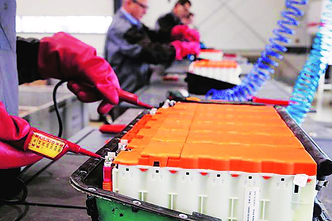 The cumulative recycling battery market in India is estimated to increase from 0.4 GWh in 2020 to more than 80 GWh by 2030.