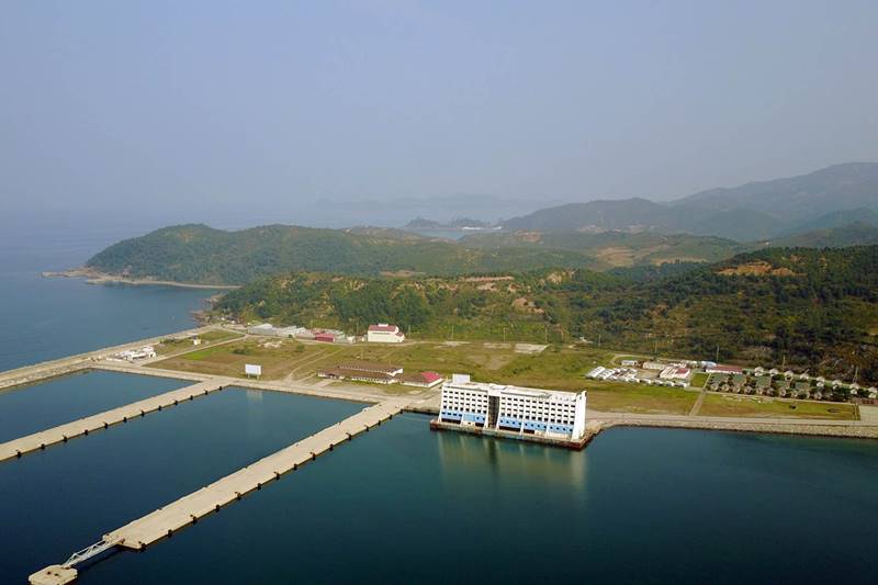 North Korea, North Korea leader Kim Jong Un, Kim Jong Un, Kim, South Korea, tourist facilities, Diamond Mountain resort, Seoul, Moon Jae-in, Kim Jong Un news, Kim Jong Un images