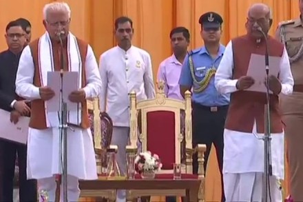 Khattar oath live Khattar oath live