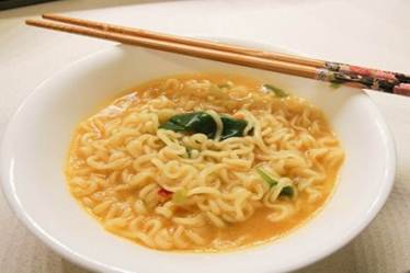 Instant noodle, Instant noodle diet, Instant noodle demerits, UNICEF, Nutrient rich fruits, World Instant Noodles Association