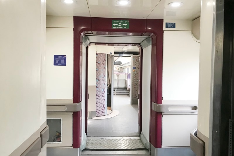 Vande Bharat Express, Vande Bharat train delhi to katra, vande bharat images