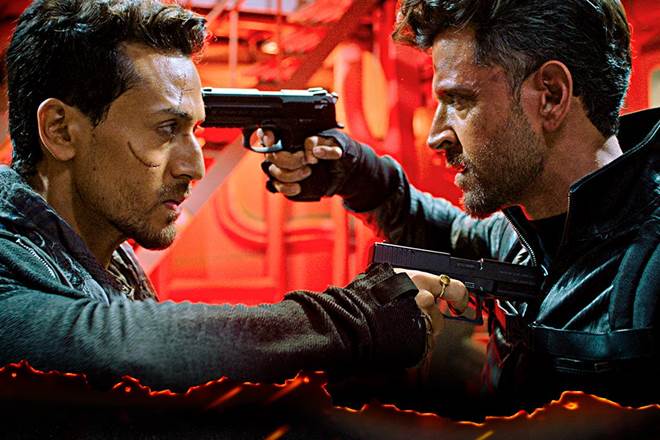 War, war box office collection, war movie review, war movie collection, war first day collection, war full movie, war rating, hrithik roshan, hrithik roshan movie, hrithik roshan war, hrithik roshan war movie review, hrithik roshan new movie