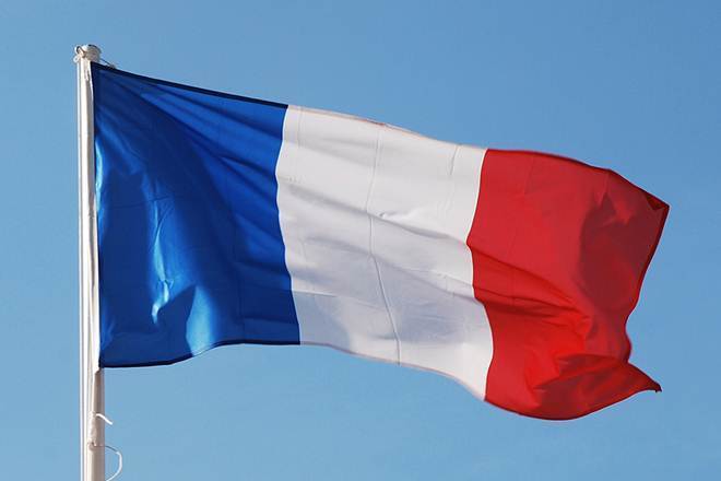  On Sunday, Castaner said Harpon had caused alarm among his colleagues as far back as 2015, when he defended the massacre of 12 people at the Charlie Hebdo newspaper by two brothers vowing allegiance to Al-Qaeda.