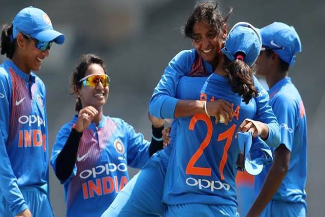The Indian women's team (125), led by Mithali Raj, has widened the gap over England (122) from one to three points.