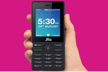 JioPhone’s share in the quarter under review plummeted to 4%. Since its launch in August 2017, it has sold around 70 million units. 