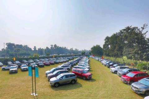 MG Motors deliveres 700 units of the Hector on Dhanteras!
