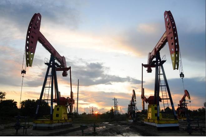 Oil price, China, oil consumer, WTI crude futures, GDP, Chinese government, OPEC, US crude oil stockpiles