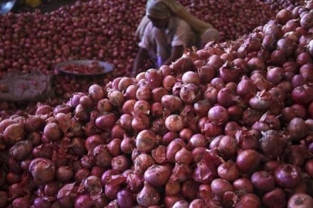 As per the data maintained by the Consumer Affairs Ministry, retail price of onion in Delhi was quoting at Rs 80/kg on Tuesday, while at Rs 70/kg in Chennai and Kolkata and at Rs 50/kg in Chennai.