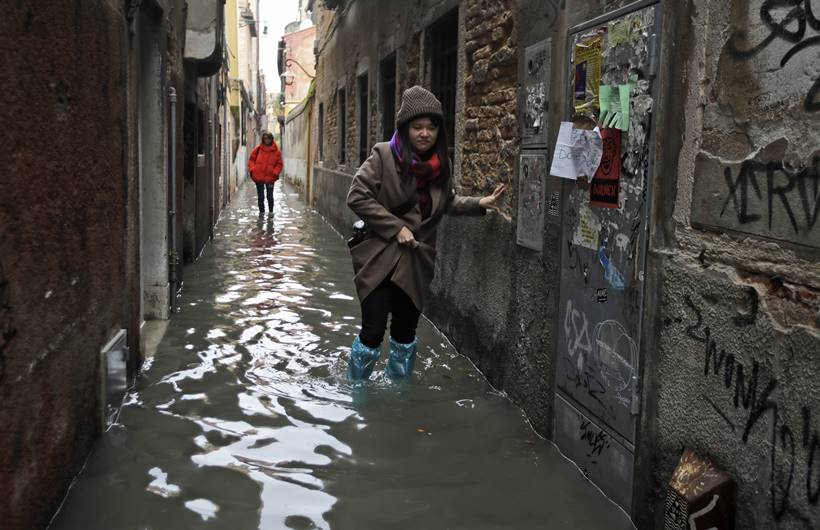 venice italy, venice flood, venice italy weather, venice italy pictures, venice italy map, venice italy images, venice flood gates, venice flood barrier, venice flood season, venice flood 2019, venice flood 1966