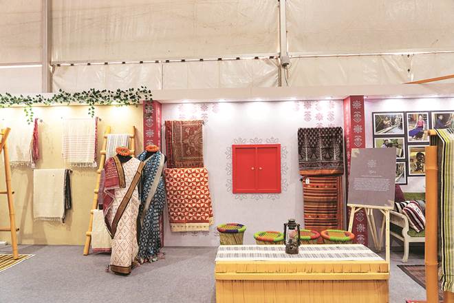 fashion industry, handloom, artisans, handloom fashion, Odisha, Assam, Nagaland, eri, muga silk, Odisha, Assam, Loin Loom, Maniabandha artisan, handloom saree, handloom fabric, handloom shop