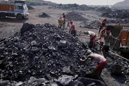 Coal ministry, coal assets, Prahlad Joshi, Coal India, foreign exchange outflow, FDI in coal, coal bed methane Coal ministry, coal assets, Prahlad Joshi, Coal India, foreign exchange outflow, FDI in coal, coal bed methane