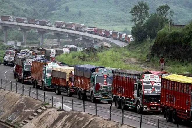 Jammu kashmir highway traffic, Ramban district, Banihal-Ramban section, Kathua, Border Roads Organisation, Kashmir, Udhampur Jammu kashmir highway traffic, Ramban district, Banihal-Ramban section, Kathua, Border Roads Organisation, Kashmir, Udhampur