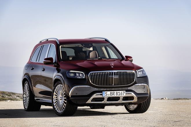Ultra-luxury on four wheels! Meet Mercedes-Maybach GLS 600 SUV with fancy features & advanced tech