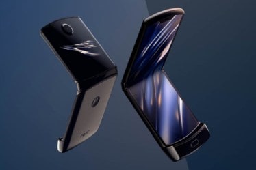 Motorola's first foldable phone brings a sweet load of nostalgia