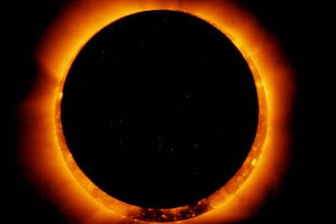 eclipses in India, eclipses in 2020, solar eclipse 26 dcember, lunar eclipse, Solar eclipse in India, annular solar eclipse, penumbral lunar eclipse, the ring of fire, blood moon