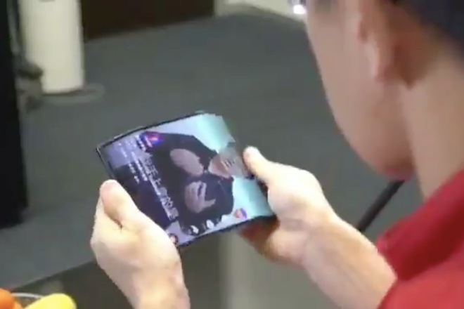 Xiaomi's foldable phone was teased by president Lin Bin earlier this year. (@donovansung/ Twitter)