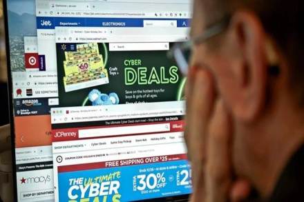 A journalist looks at a computer screen with webpages arranged to show Cyber Monday deals by various online retailers Monday November 26, 2018, in New York. The physical rush of Black Friday and the armchair browsing of Cyber Monday are increasingly blending into one big holiday shopping event as more customers buy items online and pick them up at brick-and-mortar stores. (AP Photo) A journalist looks at a computer screen with webpages arranged to show Cyber Monday deals by various online retailers Monday November 26, 2018, in New York. The physical rush of Black Friday and the armchair browsing of Cyber Monday are increasingly blending into one big holiday shopping event as more customers buy items online and pick them up at brick-and-mortar stores. (AP Photo)