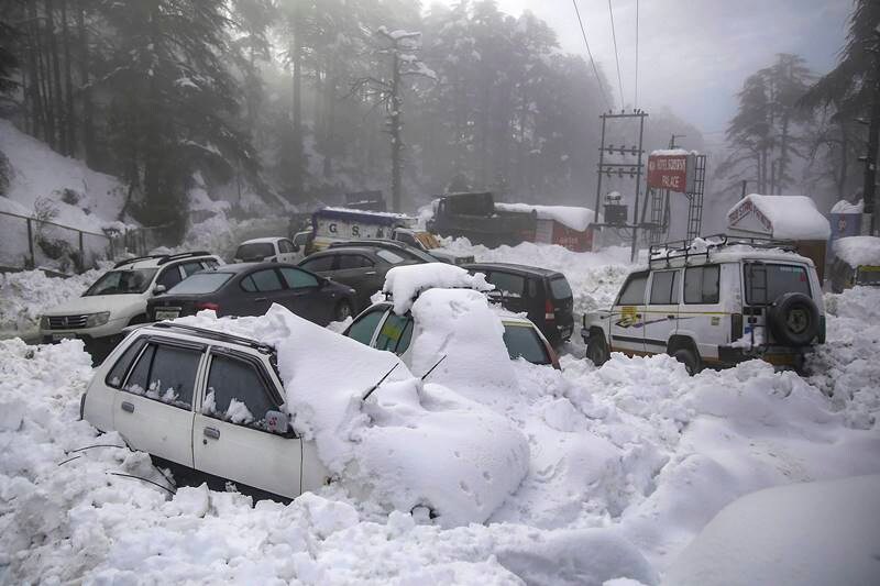 snowfall, snowfall in india, snowfall in shimla, snowfall in nainital, snowfall in manali, snowfall in himachal, snowfall today, snowfall in dalhousie, shimla snowfall, kashmir weather