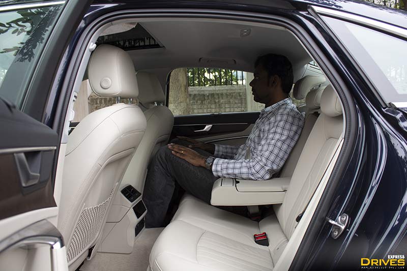 Dimensionally, the Audi A6 measures 4950 mm in length, 1886 mm in width and 1457 mm in height. It has a wheelbase of 2924 mm. The 2020 Audi A6 is 7mm longer, 12mm wider and 2mm taller than the older-generation model.