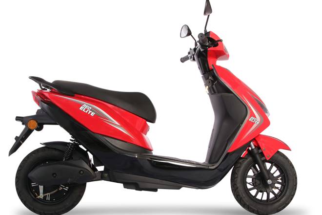 Ampere Reo Elite electric scooter launched: Book today at Rs 1,999 & get free helmet!