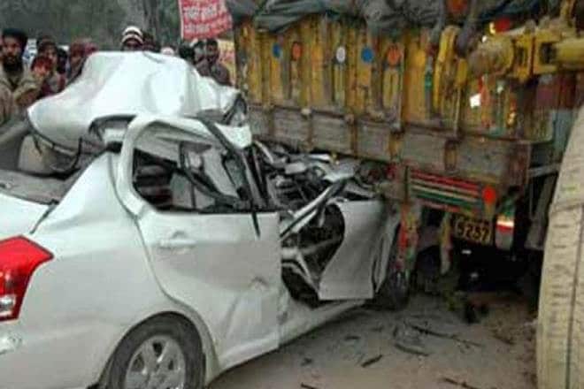 Road Accidents, Potholes, India,