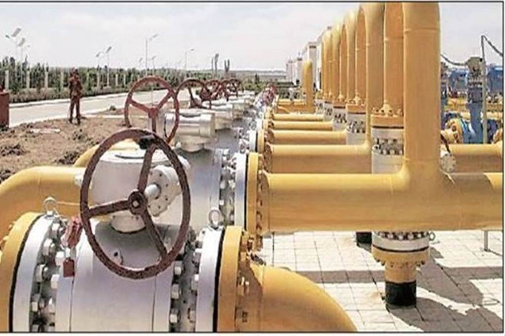 Modi should first lift controls on fertiliser prices and goad states to follow suit in case of power. Only then can gas-price be fully freed Modi should first lift controls on fertiliser prices and goad states to follow suit in case of power. Only then can gas-price be fully freed