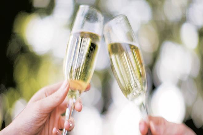 Champagnes, Gucci, Dom Perignon, Nicholas Lane, F&B, Dom, Chardonnay white wine, red wine, world of champagnes