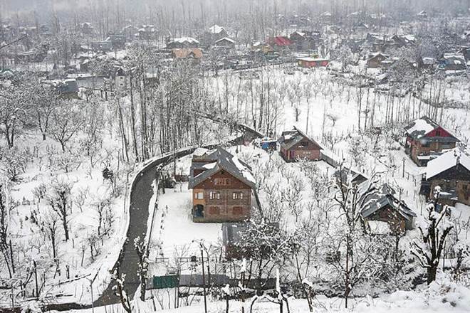 Jammu and Kashmir, Ladakh, Drass, Meteorological Department, Srinagar, Gulmarg, Katra, Reasi district, latest news on jammu weather