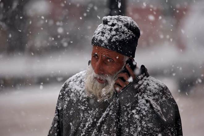 kashmir temperature, kashmir weather, kashmir weather today, srinagar temperature, srinagar weather, ladakh temperature, dal lake frozen kashmir temperature, kashmir weather, kashmir weather today, srinagar temperature, srinagar weather, ladakh temperature, dal lake frozen