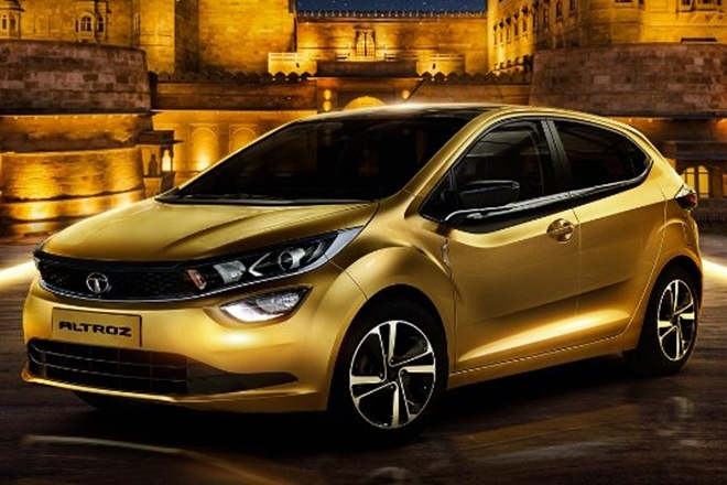 tata altroz global unveil on 3rd december 8.30 pm