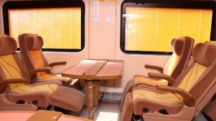 tejas express ahmedabad to mumbai ticket price, tejas express ahmedabad to mumbai booking online