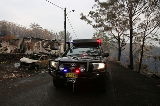 Increased support comprising of extra food and water for fire-affected landholders and farmers in NSW. (Reuters image)
