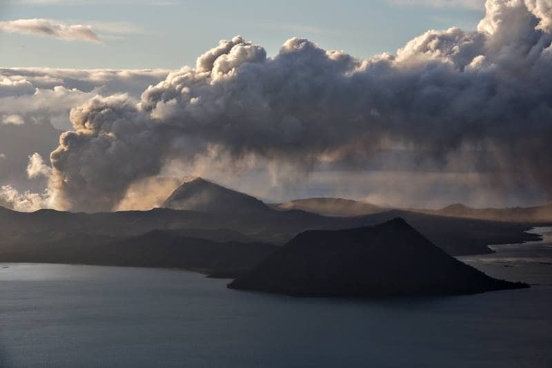 volcano in philippines, philippines volcano, philippines volcano live, philippines volcano 2020, philippines volcano eruption, philippines volcano eruption 2020, philippines volcano map, philippines volcano tourism, philippines volcano active