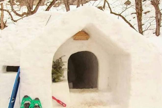 Himachal Pradesh, Igloos, Igloos in India, snow, places to visit in winters, winter vacation ideas, tourist places in India, Manali, Hamta valley