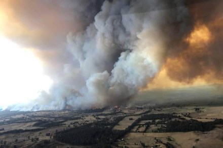 climate change, Australia, Australia bushfire, denialism, bushfire, climate change,  Scott Morrison