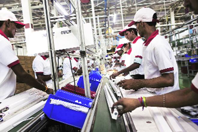 Highlights: HAVL’s Q3 sales stood at Rs 22.7 bn (-10% y-o-y; +2% q-o-q) with op-margin at 11.8% (+10bps y-o-y; +130bps q-o-q); PAT at Rs 2.0 bn (+2%y-o-y; +11% q-o-q).  Highlights: HAVL’s Q3 sales stood at Rs 22.7 bn (-10% y-o-y; +2% q-o-q) with op-margin at 11.8% (+10bps y-o-y; +130bps q-o-q); PAT at Rs 2.0 bn (+2%y-o-y; +11% q-o-q).