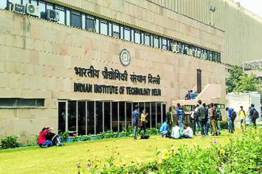 These positive and negative ions instantly recombine on the surface of pollutants such as bacteria, viruses and chemical compounds floating in the air to form hydroxyl (OH) radicals.