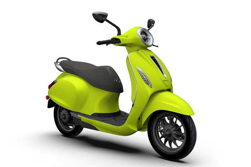 Bajaj Chetak electric scooter comes in two variants namely Urbane and Premium. While the Urbane can be yours for a price of Rs 1 lakh, the Premium that gets an additional front disc brake can be yours for Rs 1.15 lakh (ex-showroom). The Urbane will be available in two colours while the Premium gets four.