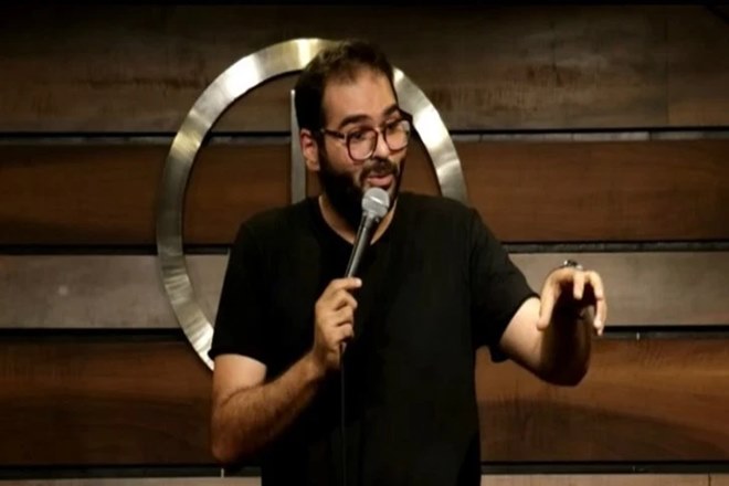 Kunal Kamra, #BoycottIndigo, Arnab Goswami, Twitter, Indigo Airlines, flying ban on kunal kamra, Air India, Kunal Kamra comedian