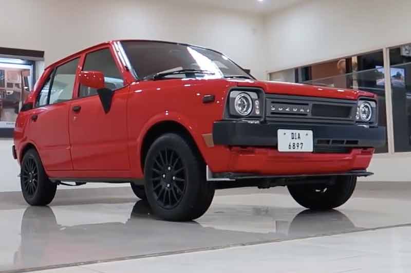 AGM Technologies form Delhi has taken a first-generation Maruti Suzuki 800 and modified very tastefully and the restoration with some modern make it extremely desirable. Finished in a gloss bight red paint, the humble 800 has been given a new lease of life. We found this little gem when we stumbled upon a video y Turbo Xtreme on Youtube.