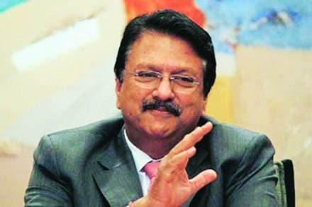 Shriram Capital holds off plan to merge with its NBFC arm RBI request Shriram Capital holds off plan to merge with its NBFC arm RBI request