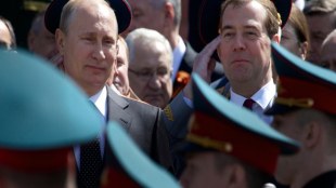 Vladimir Putin, Russia, Russia government, Russian prime minister resigns, Dmitry Medvedev, Russia constitution