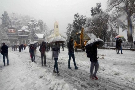 Nainital, Nainital snowfall, Uttarakhand, Nainital weather, snowfall in india, nanital tourism, latest news on nanital Nainital, Nainital snowfall, Uttarakhand, Nainital weather, snowfall in india, nanital tourism, latest news on nanital